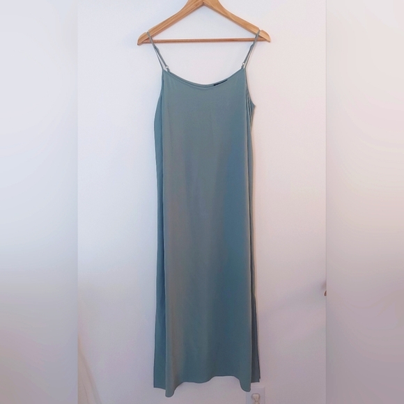 NWT Eileen Fisher Elm Slip Dress Adjustable Straps Sea Foam Green Side Slit - Picture 3 of 9